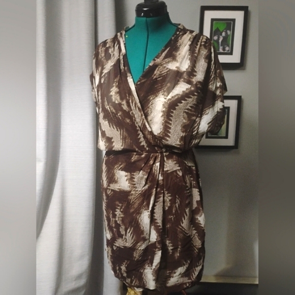 W118 by Walter Baker Abstract Print Faux Wrap Dress Size L in Brown & Cream - Picture 7 of 14